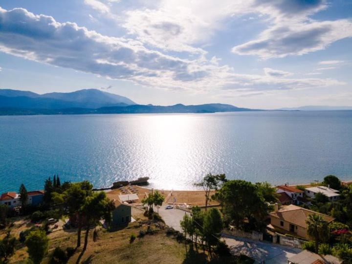 Diwani Luxury Villas Lixouri Exterior foto